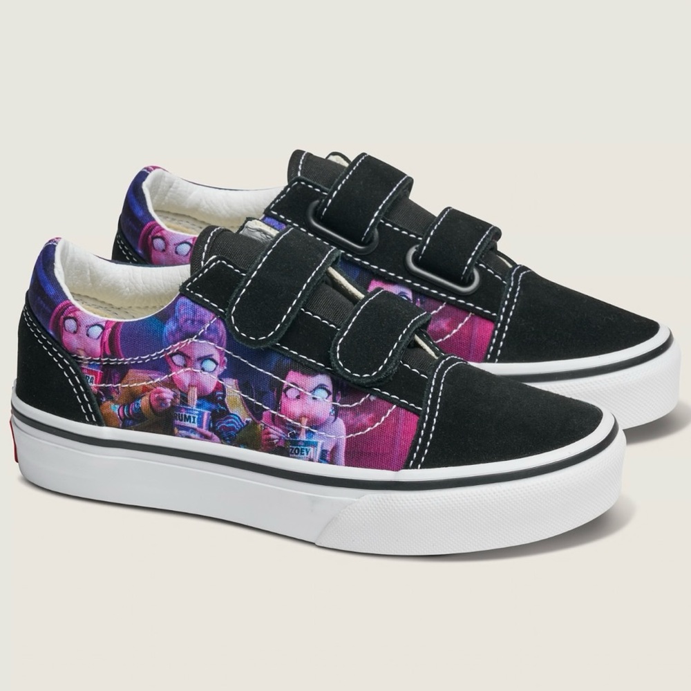 Vans KPop Demon Hunters Old Skool V Little Kids Black Purple White size 1.5 NEW
